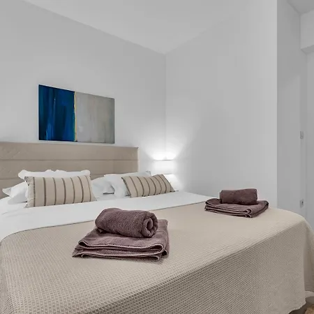 아파트 Pet Friendly Silver With Free Parking 마카르스카