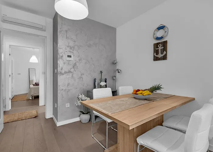 Pet Friendly Silver Sea With Free Parking Appartement *